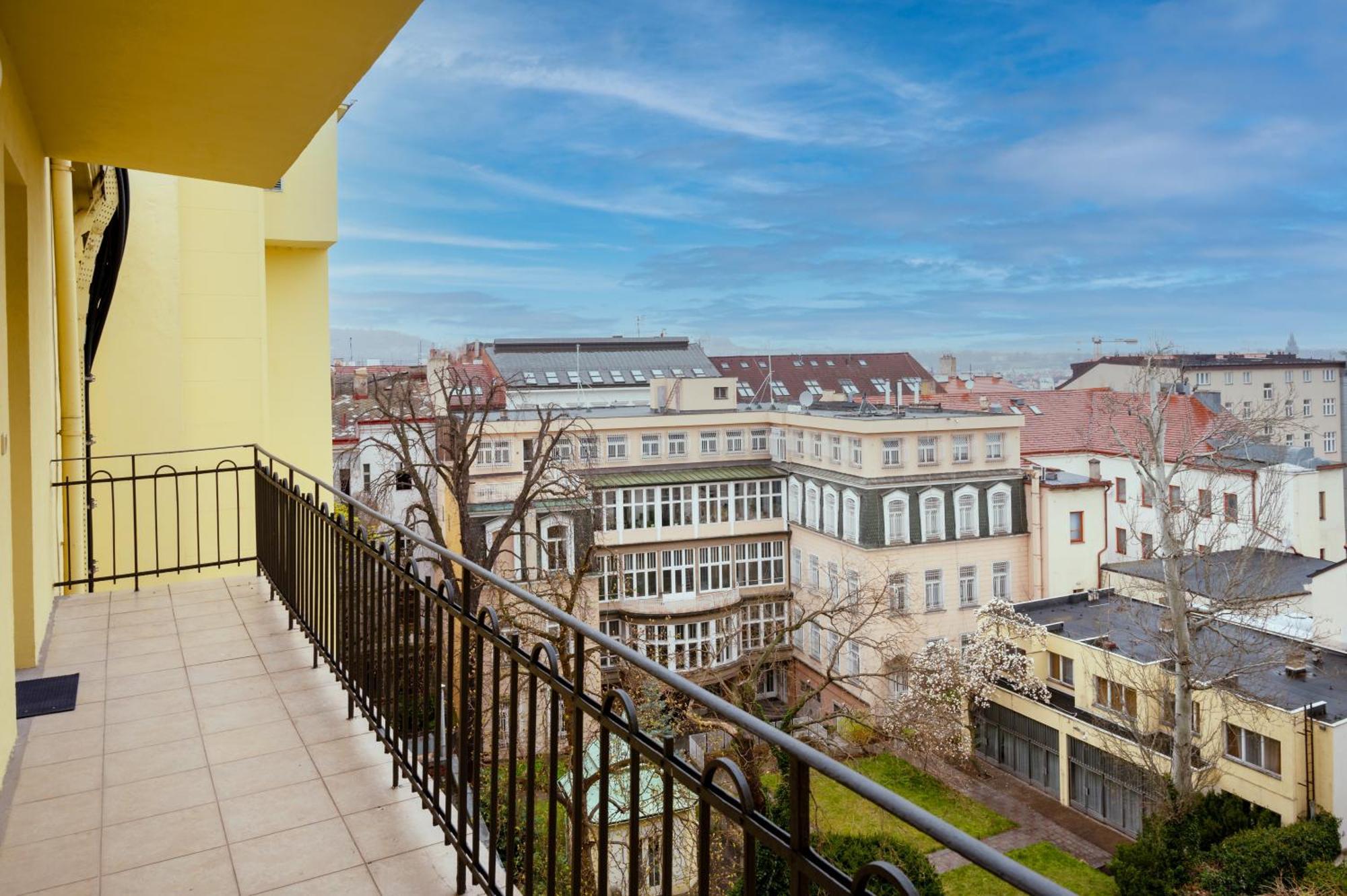 Apartment Palace Petrarca Prag