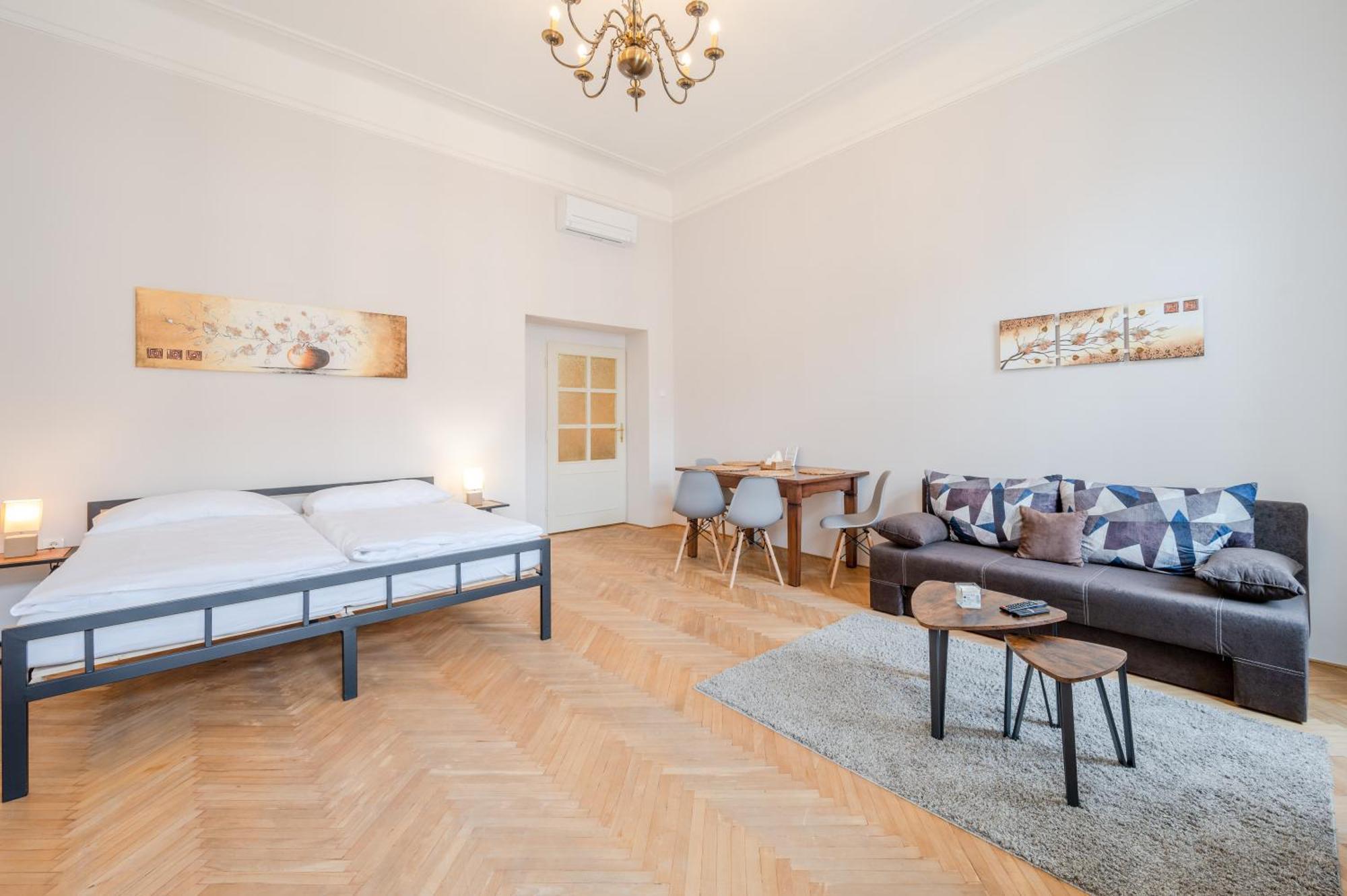 Apartment Palace Petrarca Prag
